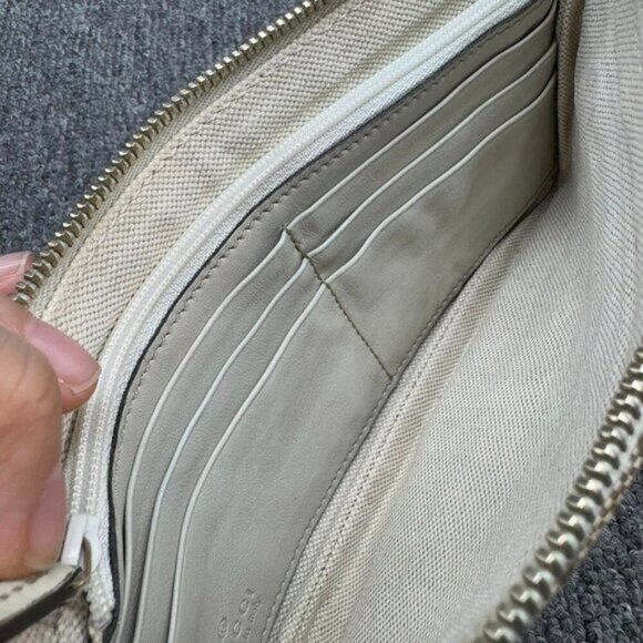 Gucci GG Leather Wristlet Bag 173-020425 - Picture 10 of 10